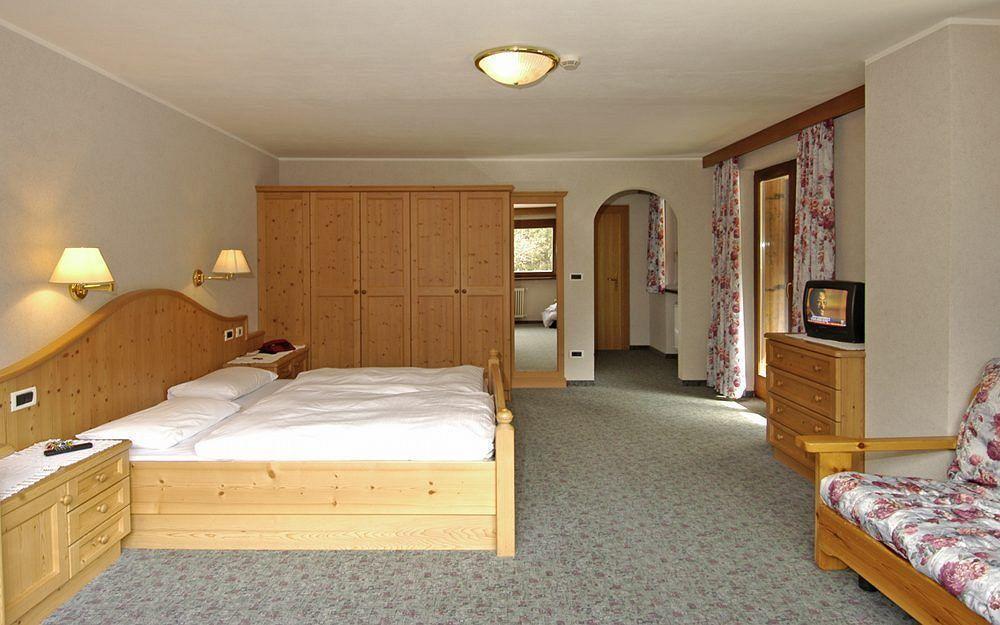 Hotel Monte Paraccia San Vigilio Di Marebbe Ngoại thất bức ảnh