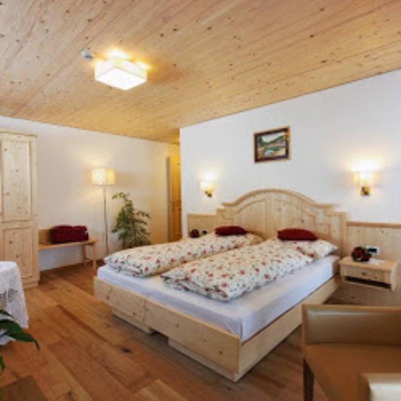 Hotel Monte Paraccia San Vigilio Di Marebbe Ngoại thất bức ảnh